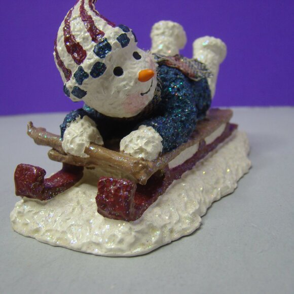 2001 Snowsnickle "Snowboy on Sled" ENESCO figure 861855, Linda Lindquist Baldwin - Picture 9 of 15